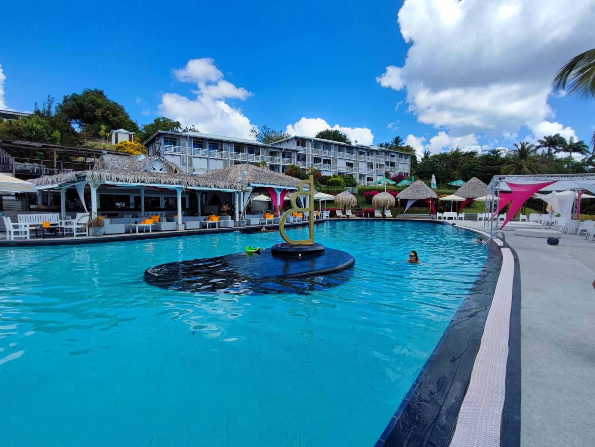 Un Petit Joyau Apartment เลอ ดีอามงต์ ภายนอก รูปภาพ